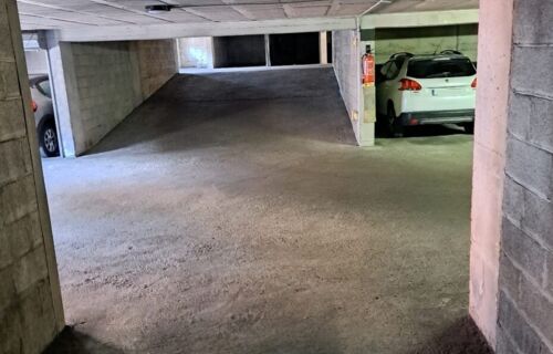 Place de parking couverte Voiture secteur Strasbourg Hyper Centre Rue de la Douane