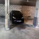 Place de parking à louer deuxième sous-sol pour voiture citadine